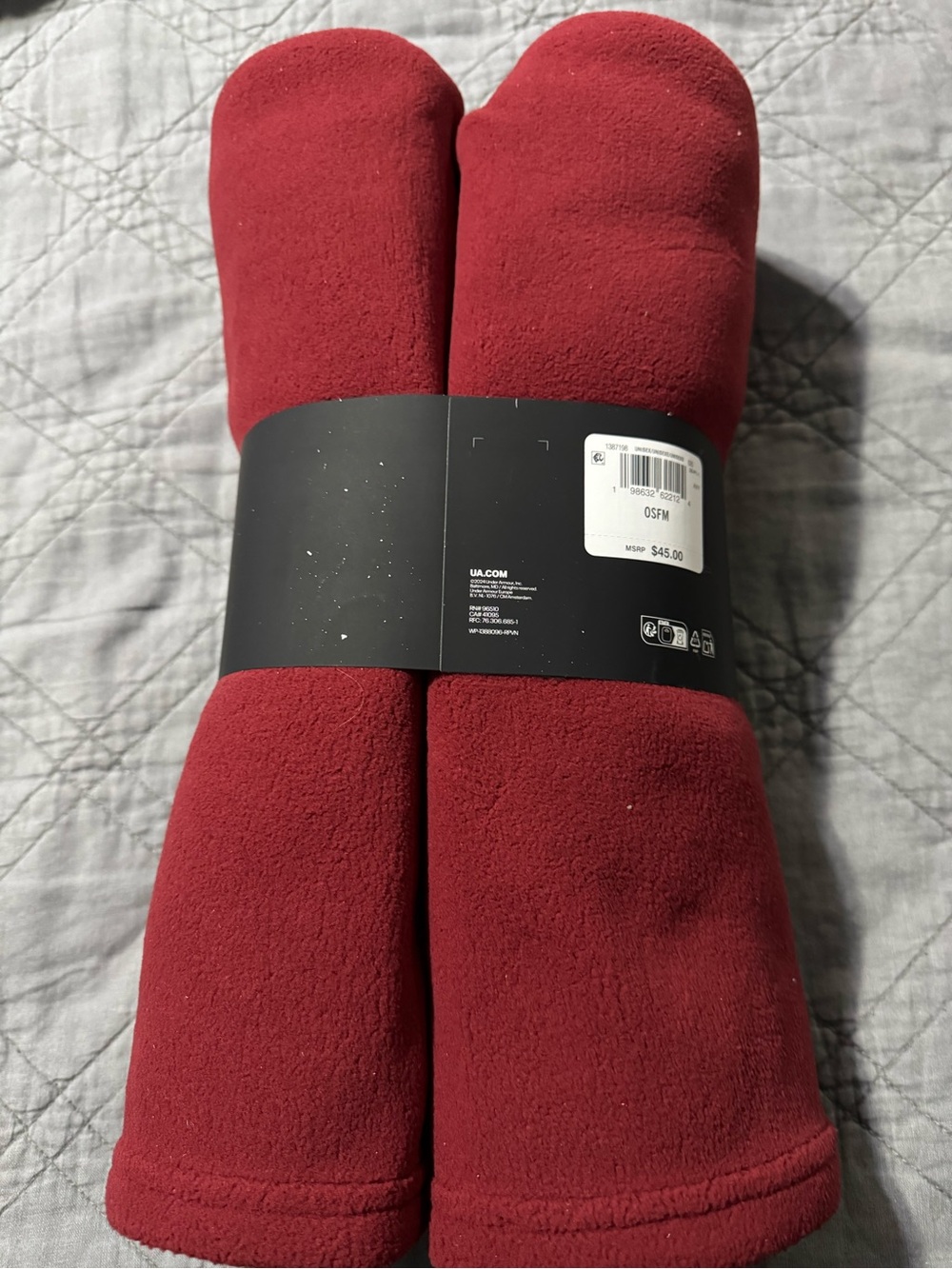 Under Armour Red Fleece Blanket - Picture 2 of 2